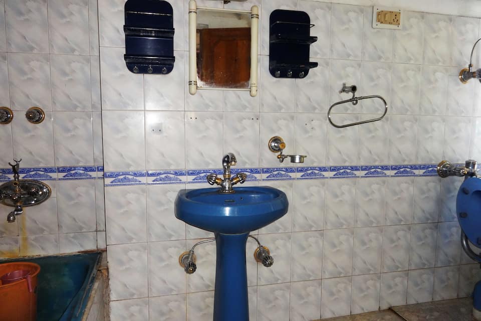 Hotel Sharda Classic